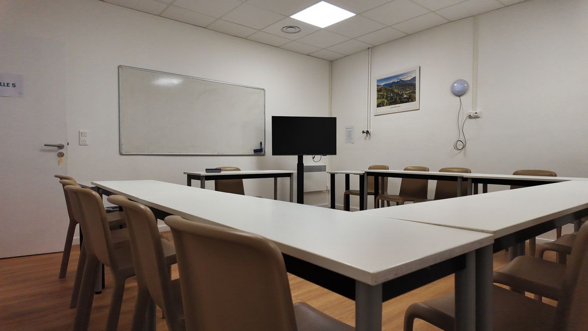 Französischschule in Annecy